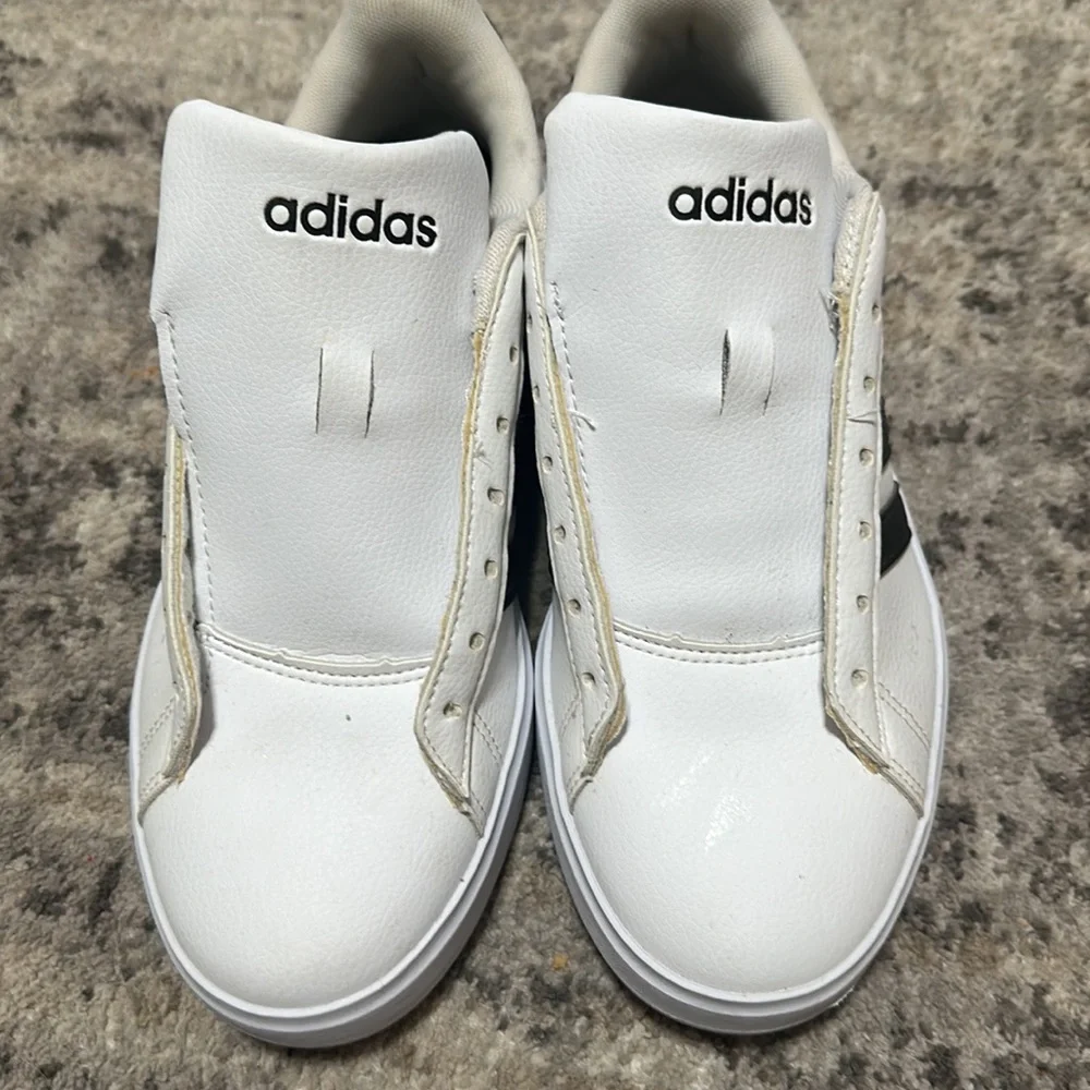 Shoes - Picture 5 of 5